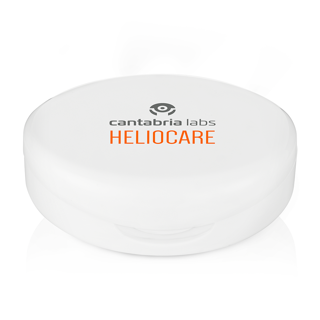 PRODUCTOS ECOMMERCE DERMA_0000s_0004s_0003_Heliocare_Compact_Oil_Free_Brown_01